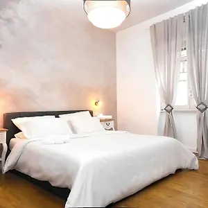vatican-suite-apartment-rome-city-centre.it-romehotels.com/